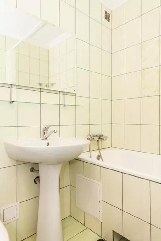 Apartment On Nezalezhnoy Ukrаiny Near Intourist Hotel Zaporizhia Eksteriør bilde